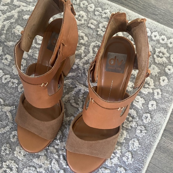 Dolce Vita Shoes - Dolce Vita heals